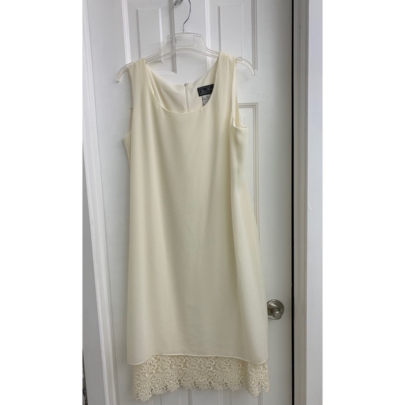 Lori Max white sheer dress with matching jacket - Picture 2 of 8
